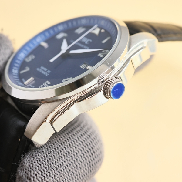 アイ・ダブリュー・シー細部ディテール